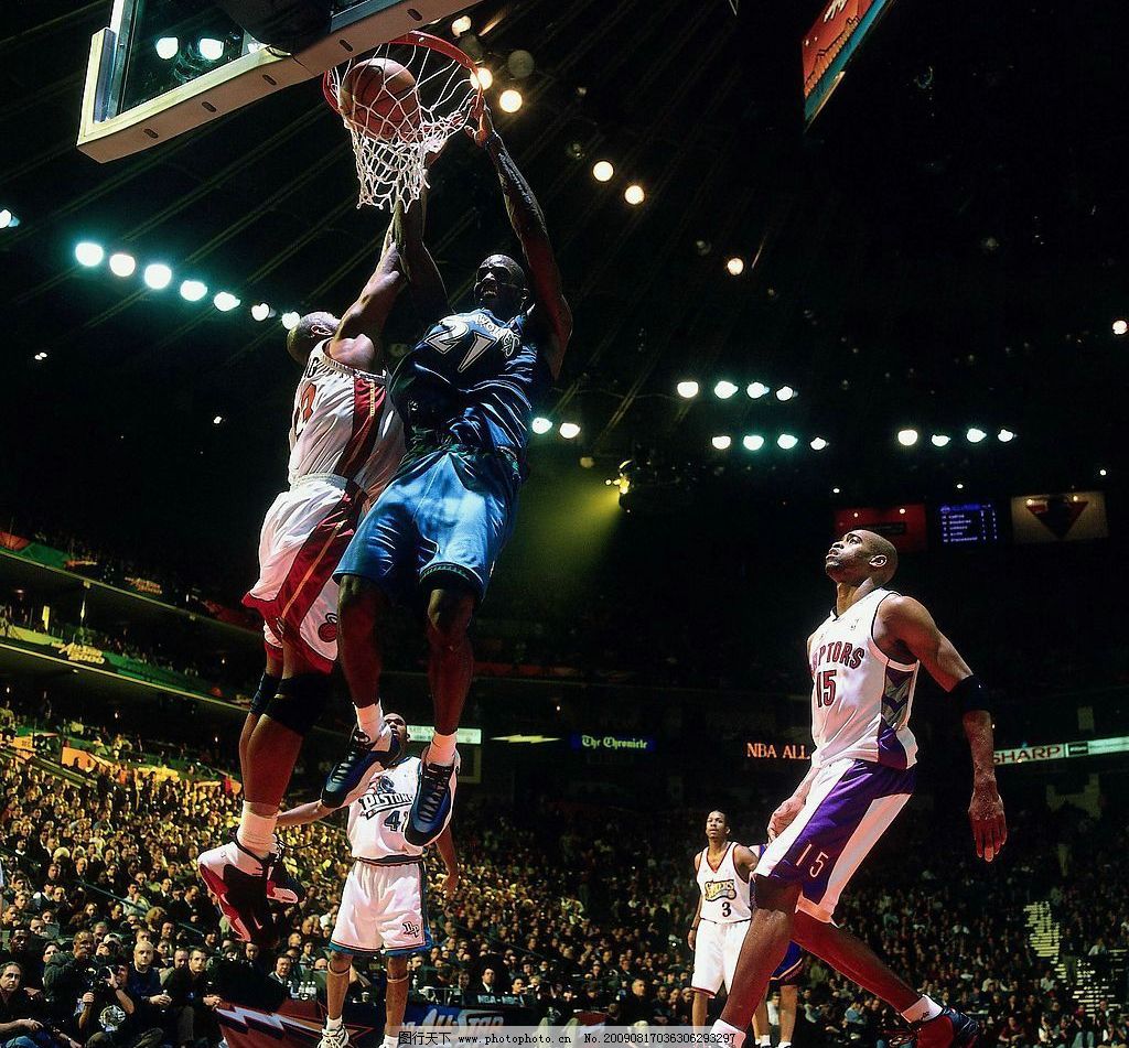 NBA精彩回放：湖人绝杀凯尔特人,（湖人压哨绝杀绿军：NBA高光回放）