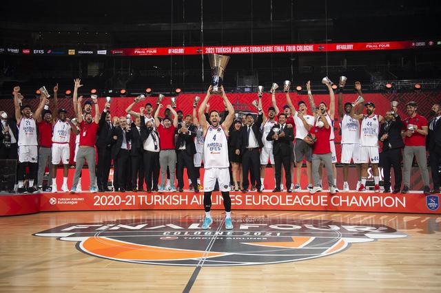 马尔科-席尔瓦：球员们的表现极佳，也许我们该得到第5个进球（马尔科-席尔瓦：队员表现出众，我们本应打进第5球）