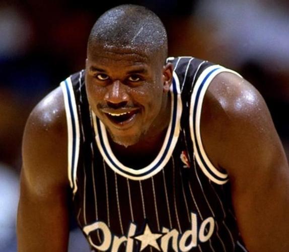 再次入选最佳阵容证明自己，可28岁的国米队长，仍“任重道远”（再获最佳阵容肯定，28岁国米队长已证实力但仍任重道远）