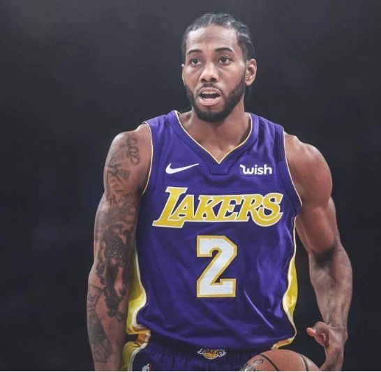 皇马青年军再战欧洲！青年欧冠32强对阵马赛，未来之星即将绽放（皇马小将再征欧战：青年欧冠32强迎战马赛，明日之星蓄势待发）