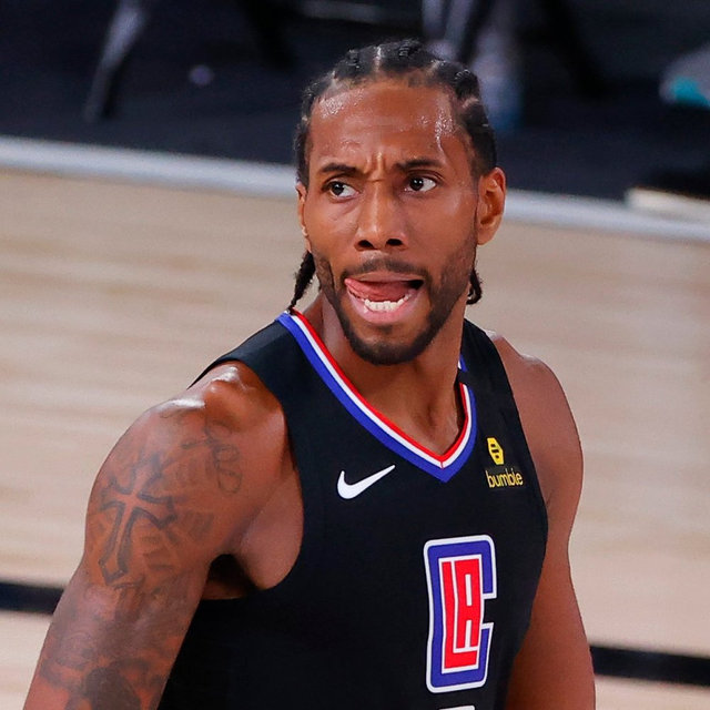 意大利女排险胜土耳其队，第二次获世锦赛冠军，瓦尔加斯空砍33分（意大利女排险胜土耳其，二夺世锦赛桂冠，瓦尔加斯33分难救主）