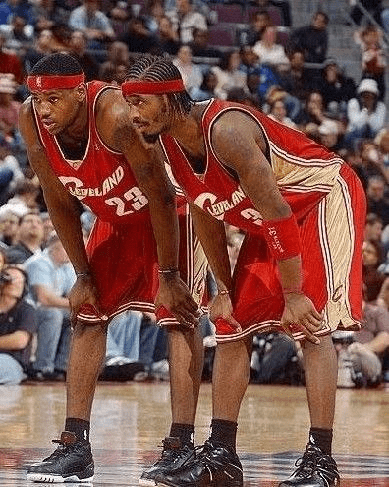 皇马维尼修斯关键进球助球队连胜（维尼修斯关键破门，皇马豪取连胜）