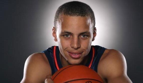 末节反超，全场炸裂（最后一节逆转取胜，全场沸腾）